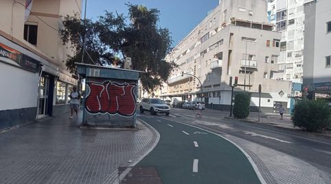 Foto 2 de Pis en venda a Calle Barbate, Astilleros - La Paz - Loreto - El Corte Inglés, Cádiz Capital