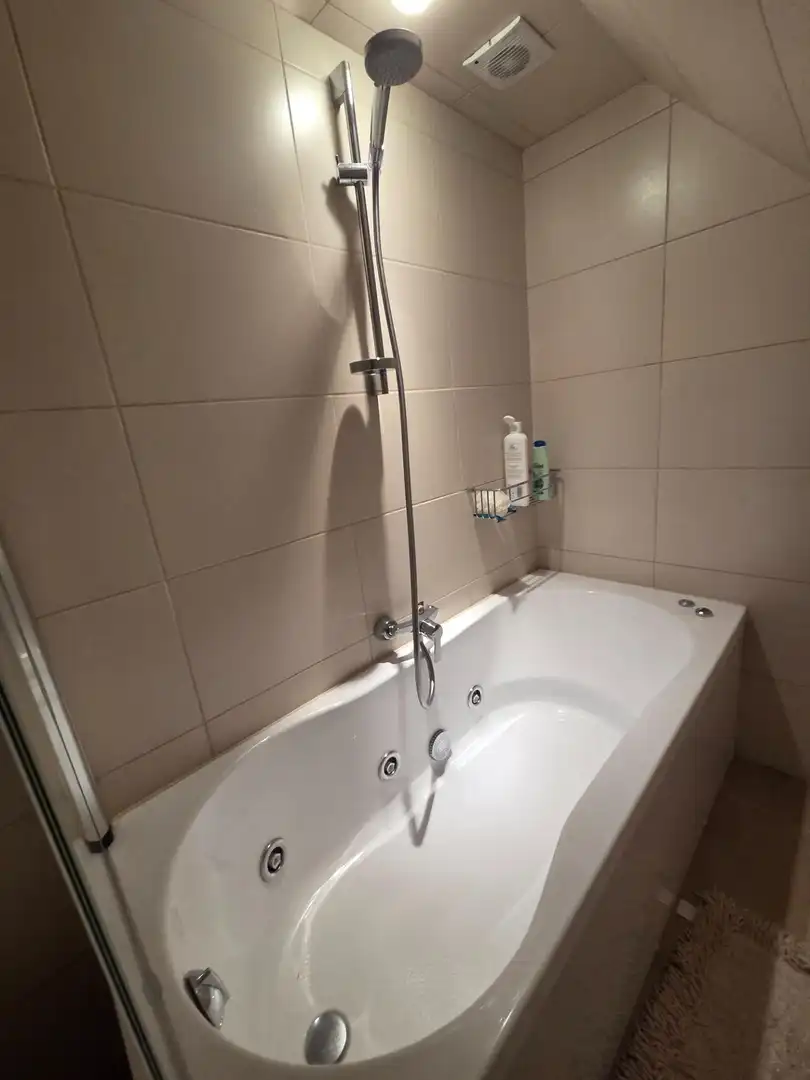 Baño de Ático en venta en Encamp con Calefacción, Parquet y Amueblado