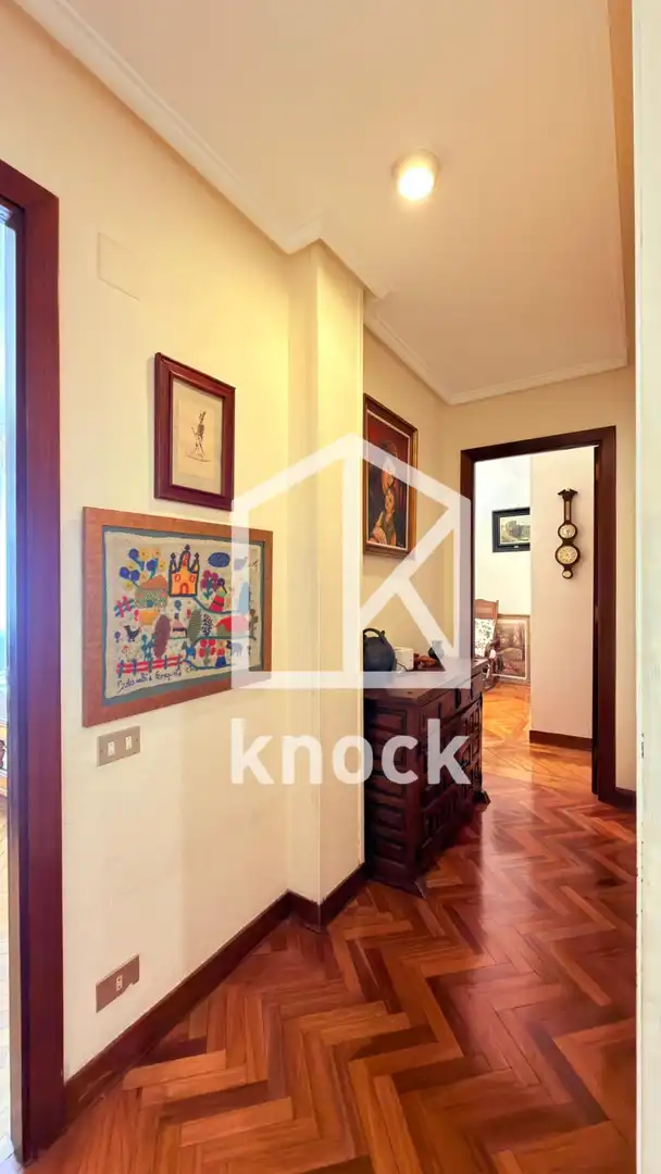 Flat for sale in Oviedo   with Heating and Parquet flooring