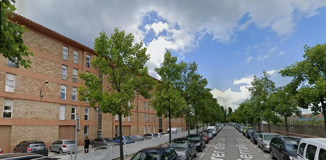 Piso en venta en JOAN SERRALLONGA