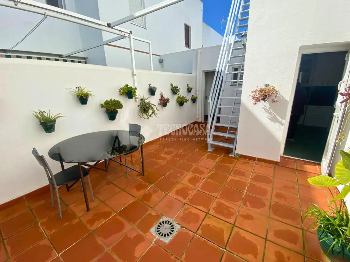 Terrace of Houses for sale in Chiclana de la Frontera  with Air Conditioner