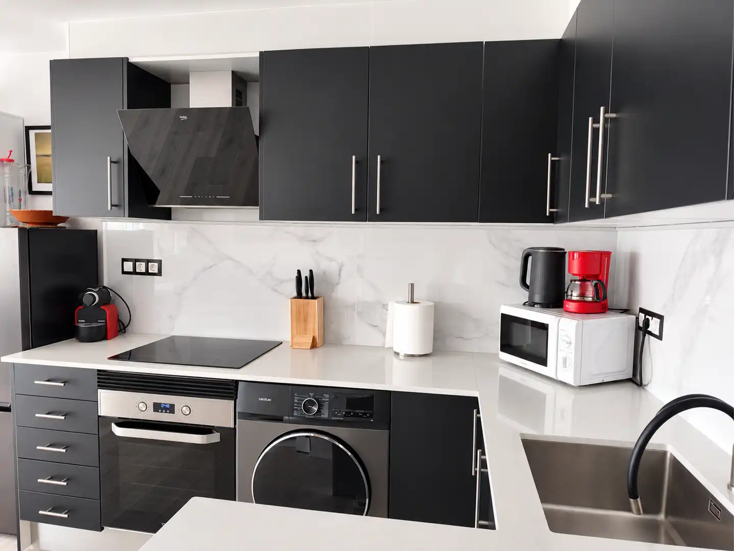 Cuina de Apartament en venda en Benidorm amb Aire condicionat, Terrassa i Moblat