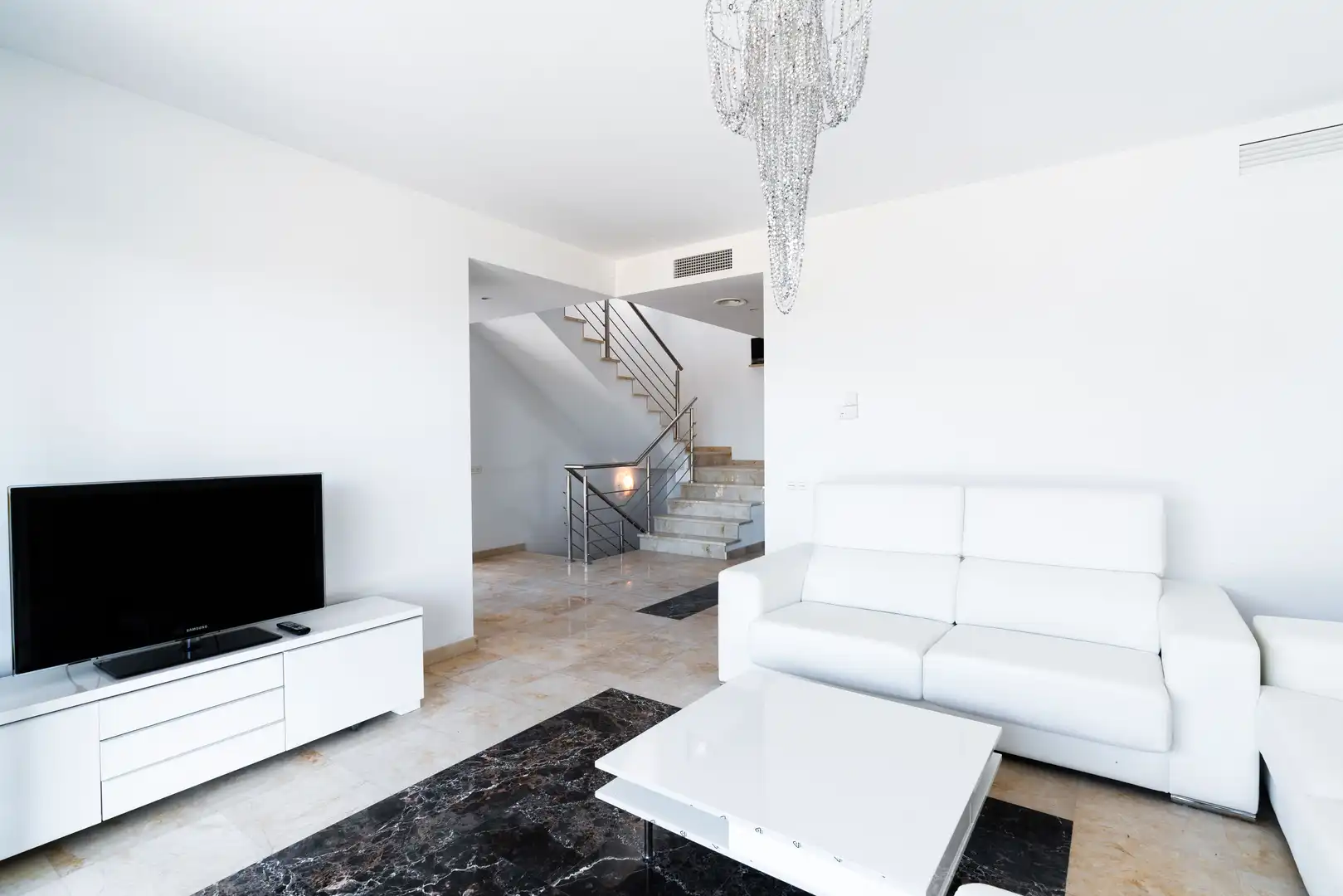 Sala de estar de Casa o chalet en venta en L'Ametlla de Mar  con Aire acondicionado, Calefacción y Jardín privado