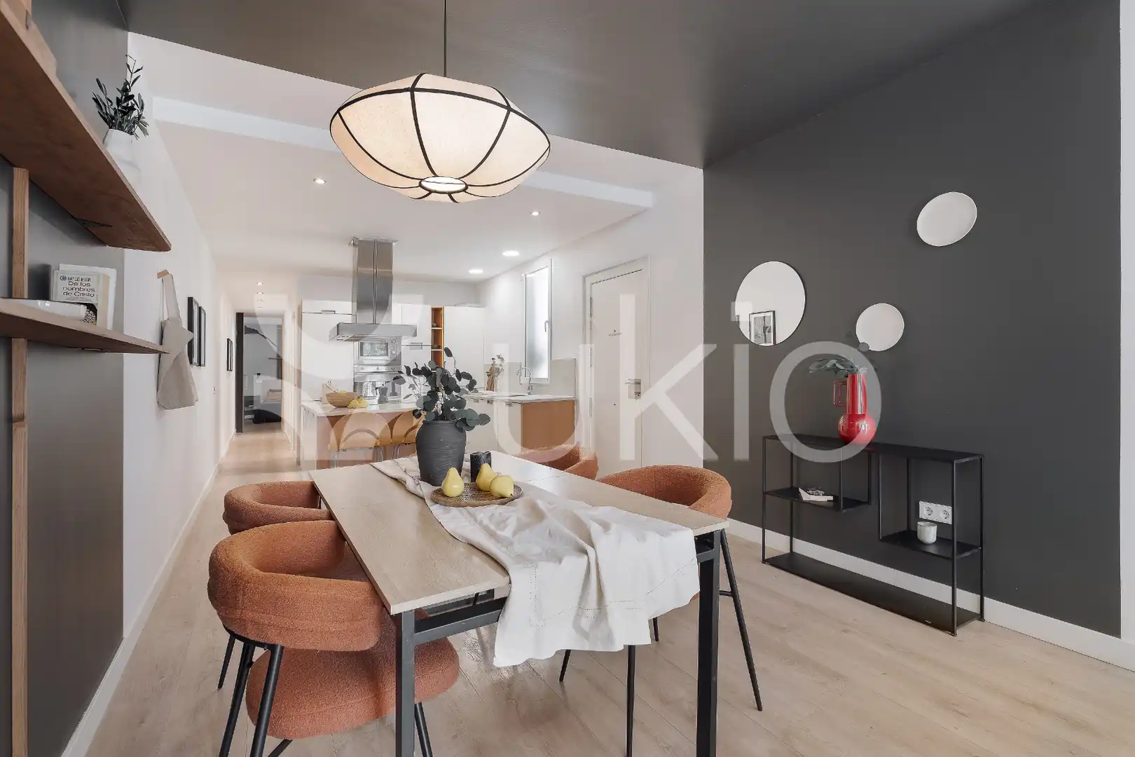Comedor de Apartamento de alquiler en Madrid con Aire acondicionado, Calefacción y Amueblado