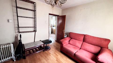 Foto 3 de Piso en venta en Maestros Nacionales, 25, Milán - Pumarín, Oviedo