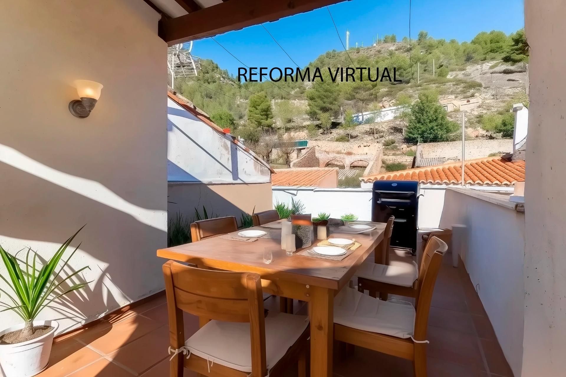 Terrace of House or chalet for sale in Vall de Almonacid  with Terrace, Storage room and Balcony