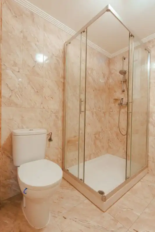 Bany de Casa o xalet en venda en Torrevieja amb Aire condicionat, Calefacció i Jardí privat