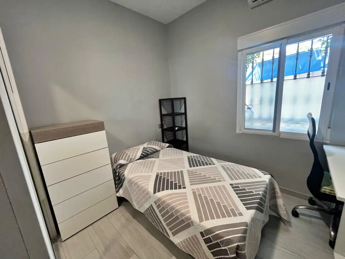 Schlafzimmer von Wohnung zum Verkauf in Málaga mit Klimaanlage und Möbliert