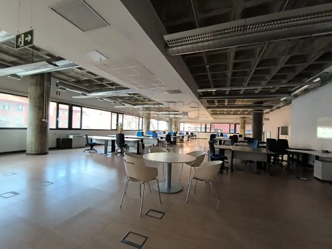 Büro zur Miete in Ibaiondo, imagen 7