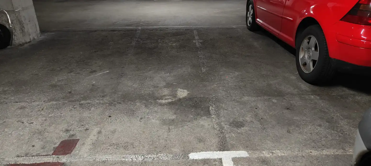 Parkplatz zum Verkauf in Avilés - Calle Constantino Suárez El Españolito