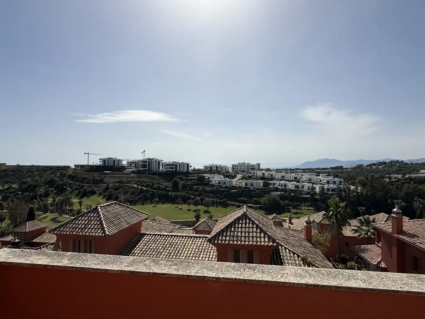 Vista exterior de Casa adosada de lloguer en Marbella amb Aire condicionat, Calefacció i Jardí privat