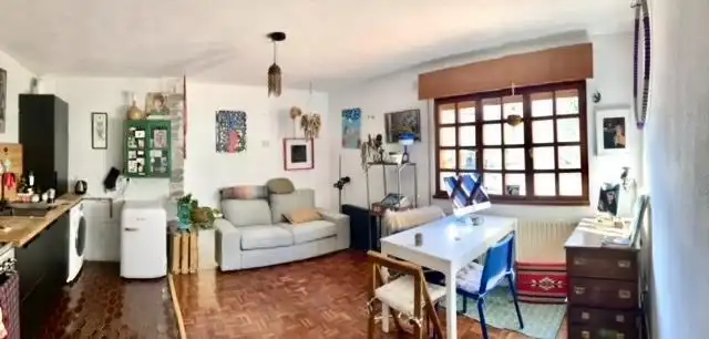 Wohnzimmer von Wohnungen zur Miete in Oviedo  mit Heizung und Möbliert