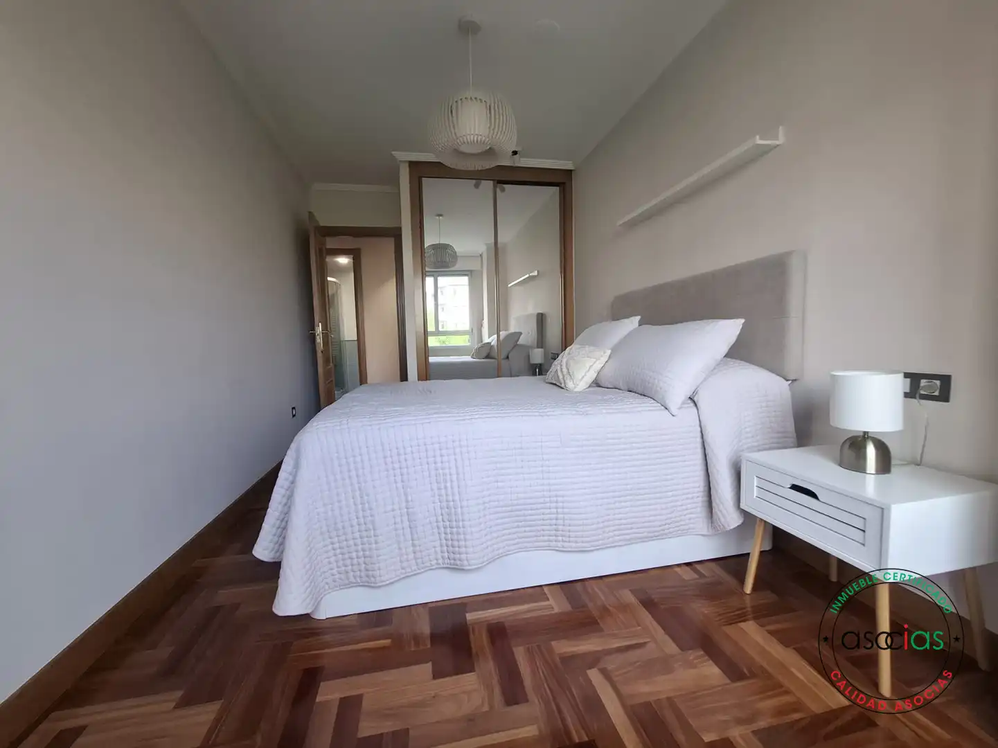 Habitación de Piso en venta en Gijón  con Calefacción y Trastero