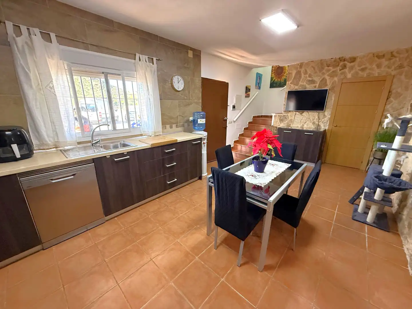 Cocina de Casa o chalet en venta en Málaga con Aire acondicionado, Calefacción y Jardín privado