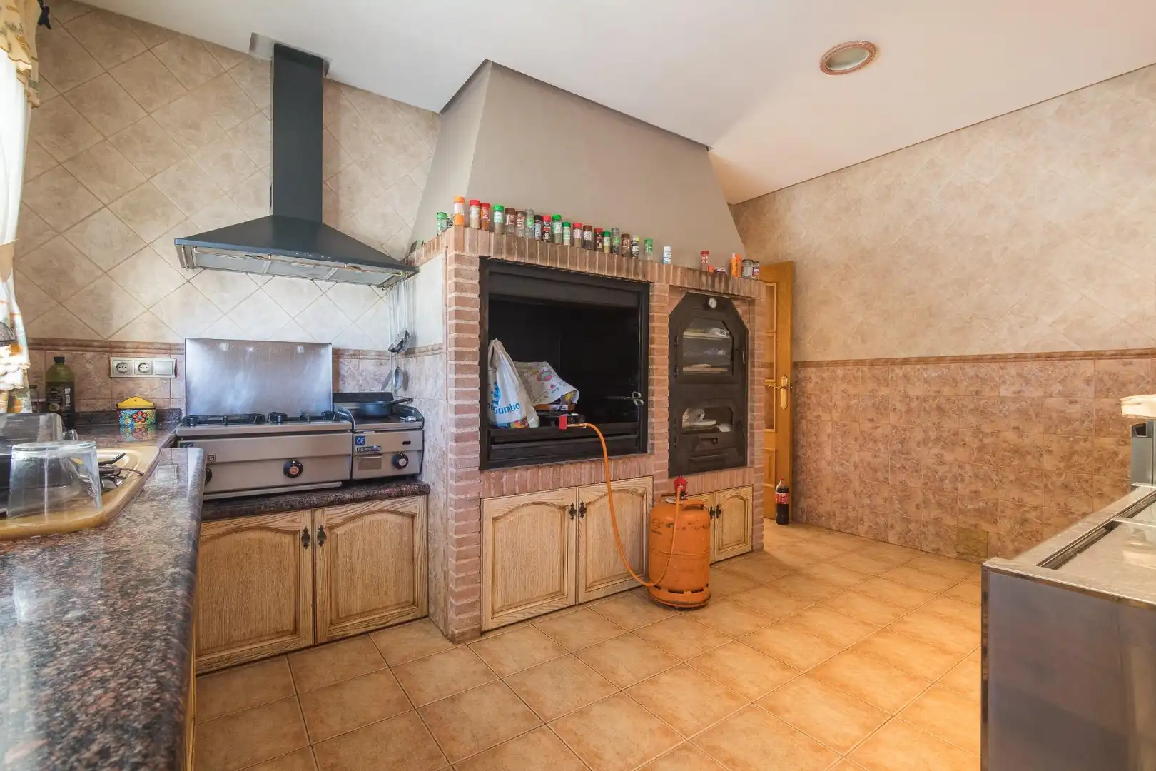 Cocina de Casa o chalet en venta en Elche / Elx con Aire acondicionado, Jardín privado y Terraza
