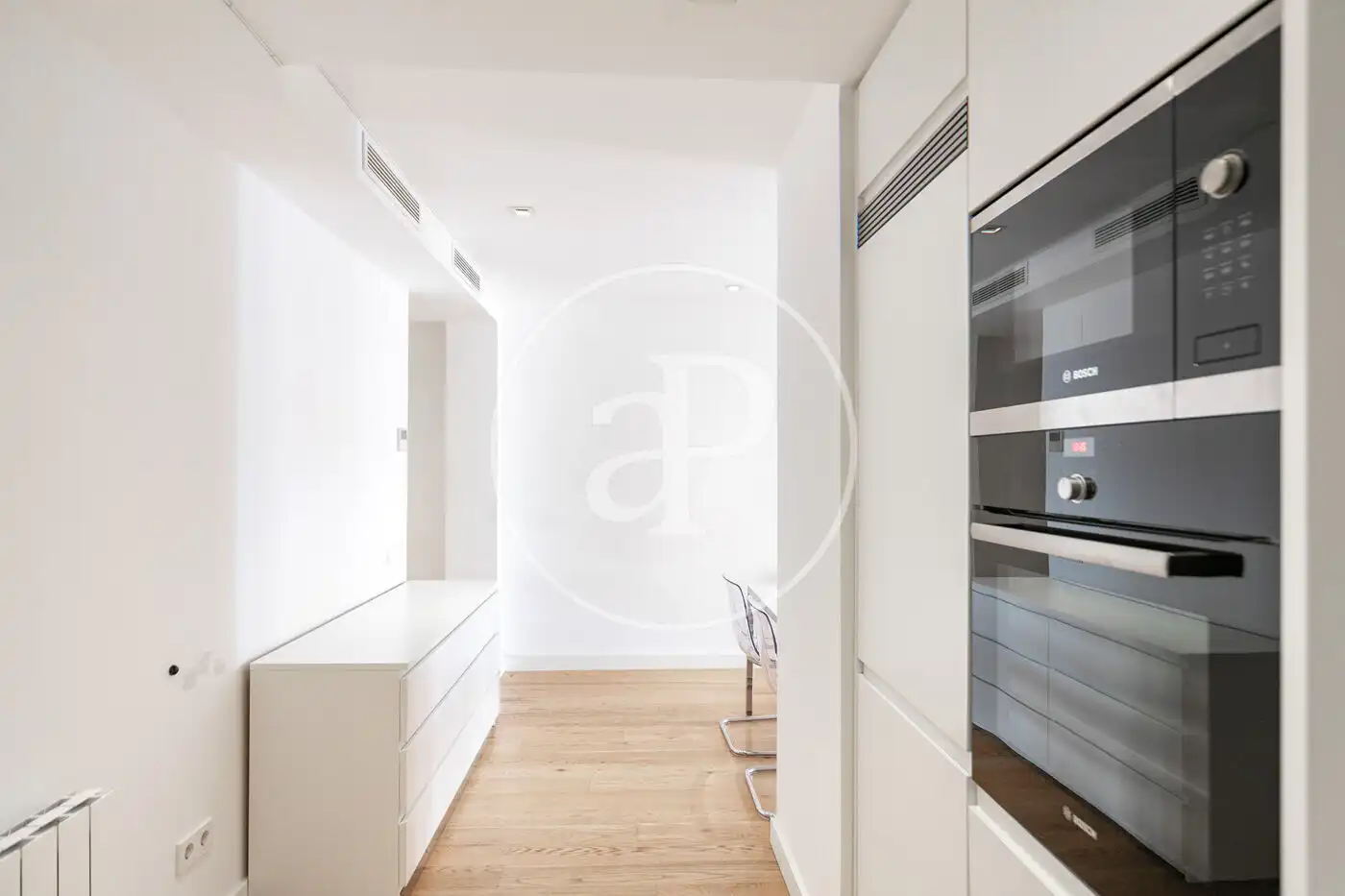 Küche von Wohnung zum Verkauf in Barcelona mit Klimaanlage, Heizung und Terrasse