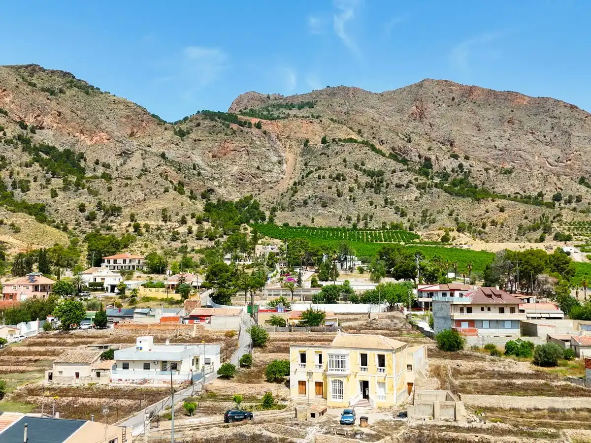 Vista exterior de Casa o xalet en venda en Orihuela amb Terrassa i Balcó