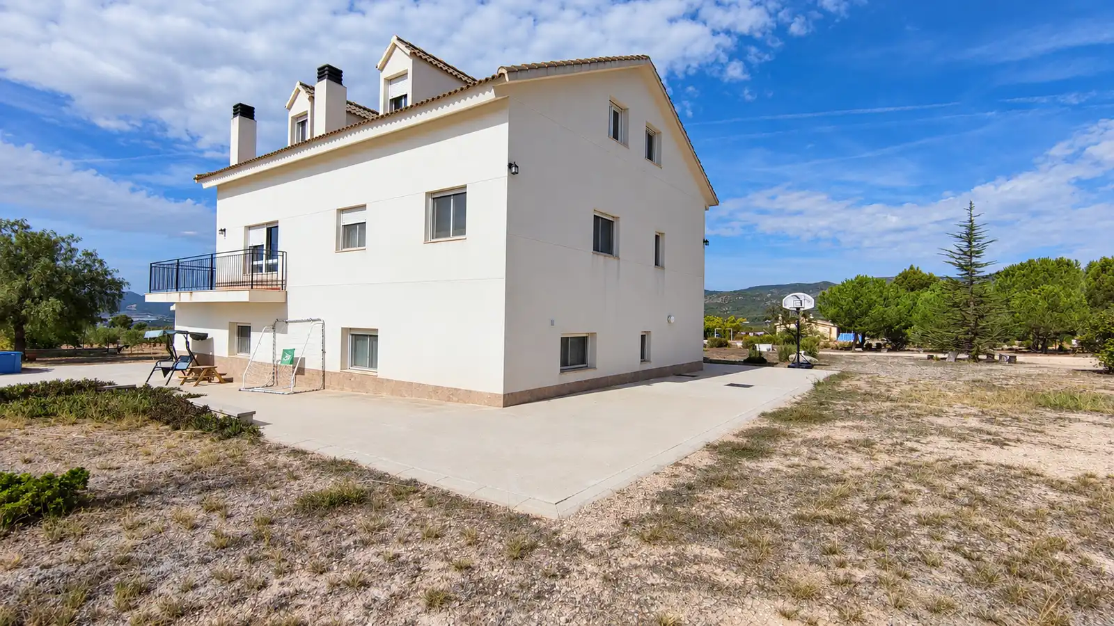 House with terrace for sale in Onil, imagen 3