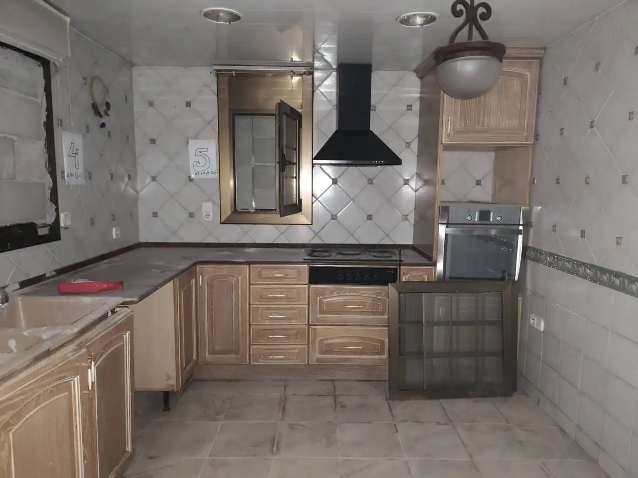 Cocina de Casa o chalet en venta en Sant Fost de Campsentelles con Jardín privado, Terraza y Piscina