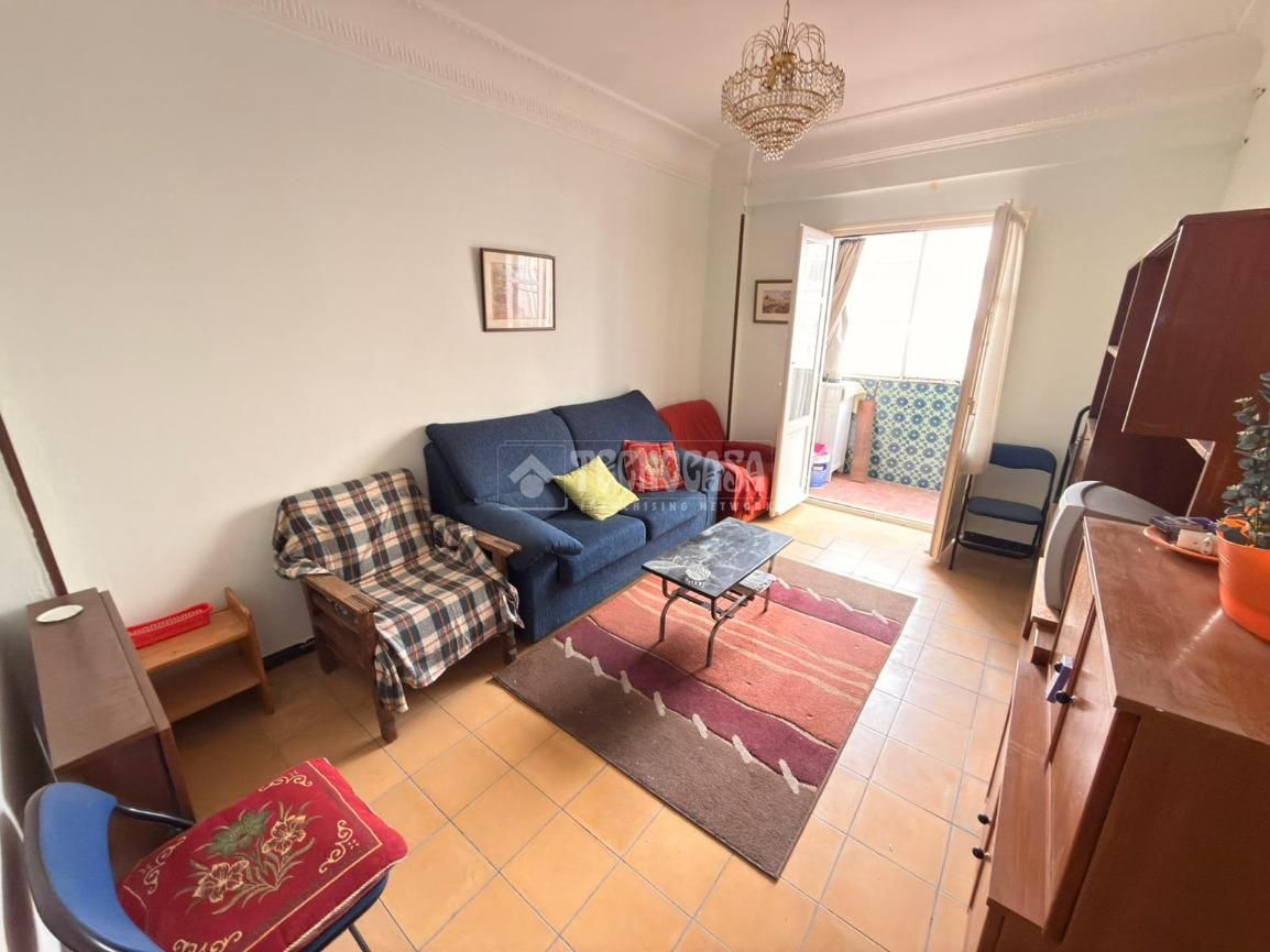 Flat for sale in Arrabal