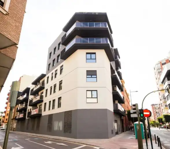 Piso con terraza en venta en Ronda del Millars