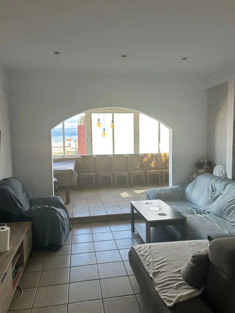 Dachboden zum Verkauf in Badalona mit Klimaanlage, Terrasse und Balkon