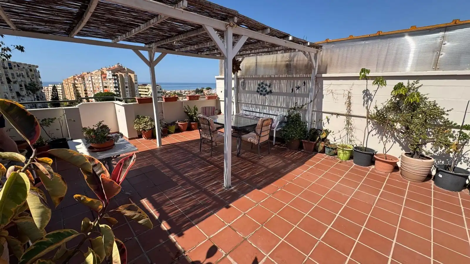Terrassa de Àtic en venda en Rincón de la Victoria amb Aire condicionat, Jardí privat i Terrassa