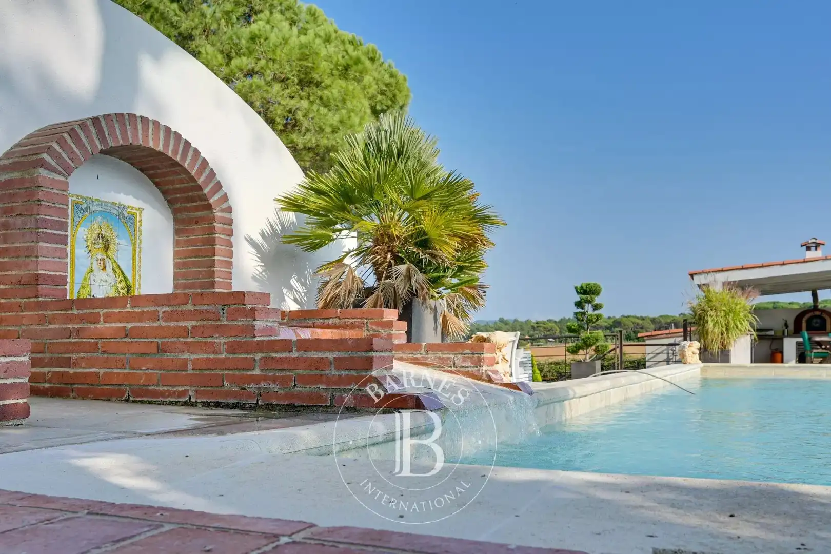 Country homes for sale in Montbarbat