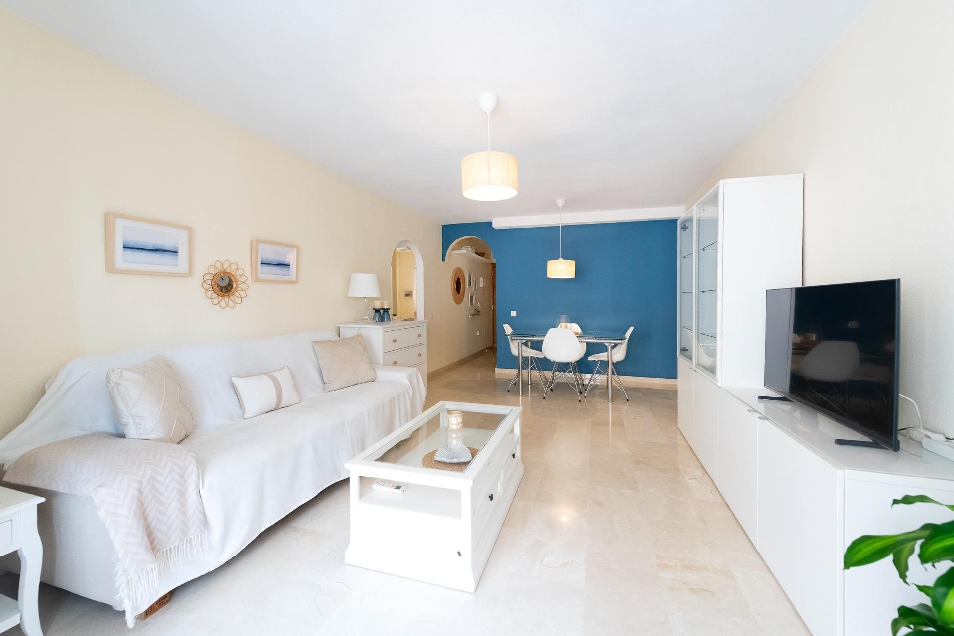 Living room of Flat for sale in Rincón de la Victoria  with Heating and Terrace