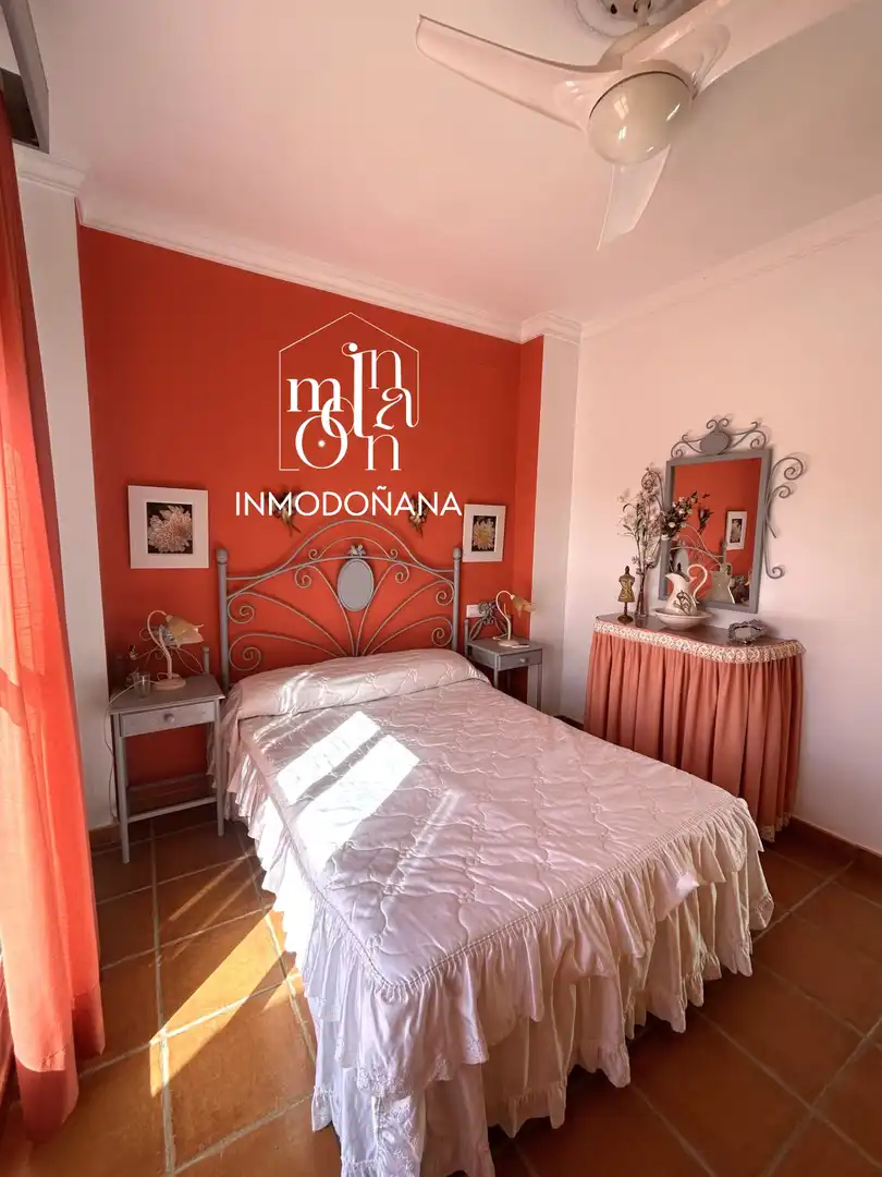 Habitación de Casa o chalet en venta en Almonte con Terraza, Trastero y Amueblado