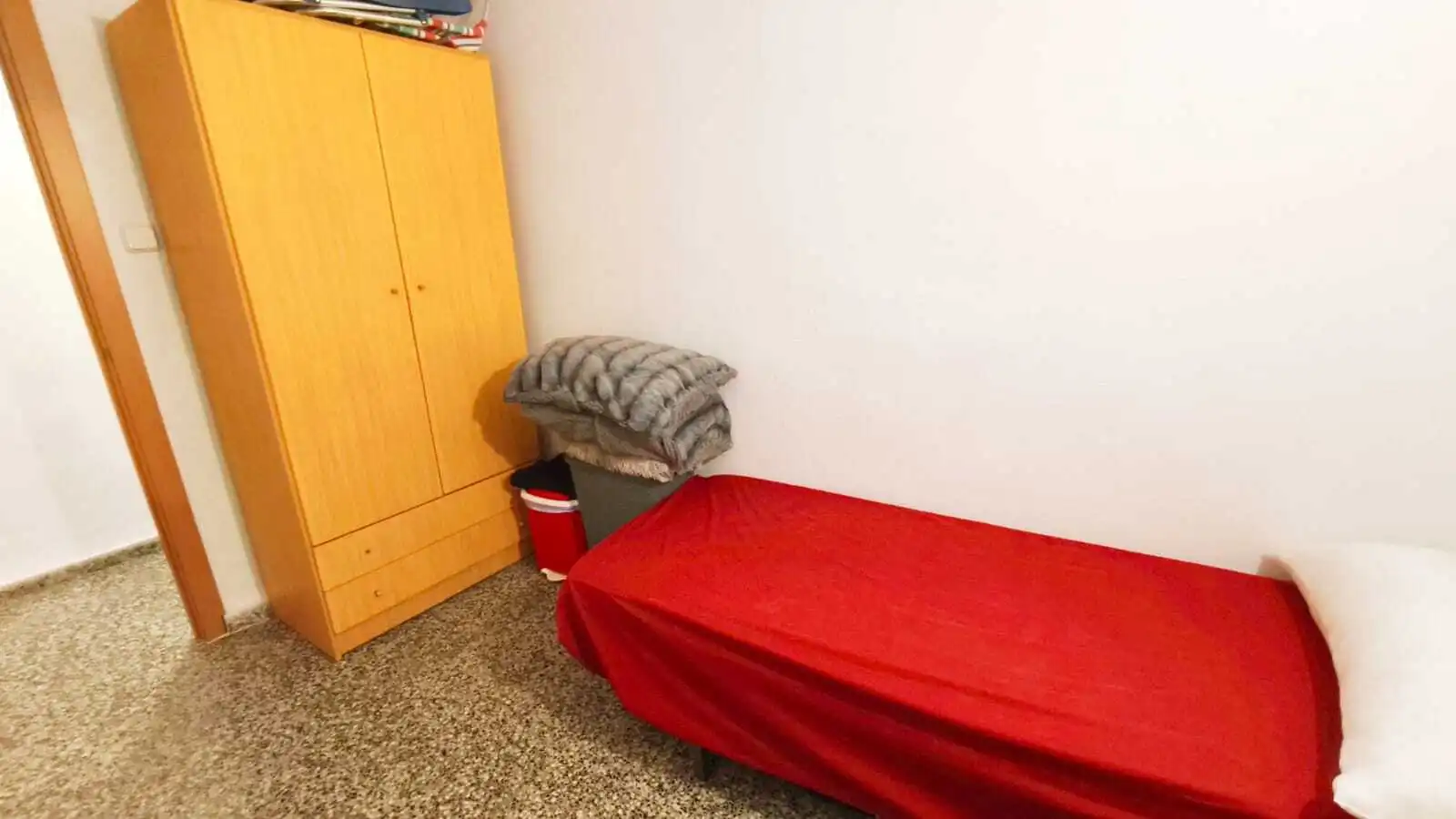 Habitación de Piso en venta en Cullera con Terraza y Balcón