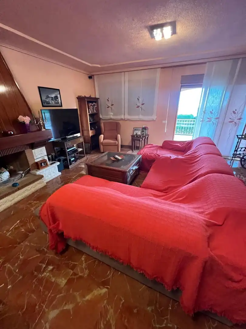 Sala d'estar de Casa o xalet en venda en Benidorm amb Aire condicionat, Terrassa i Traster