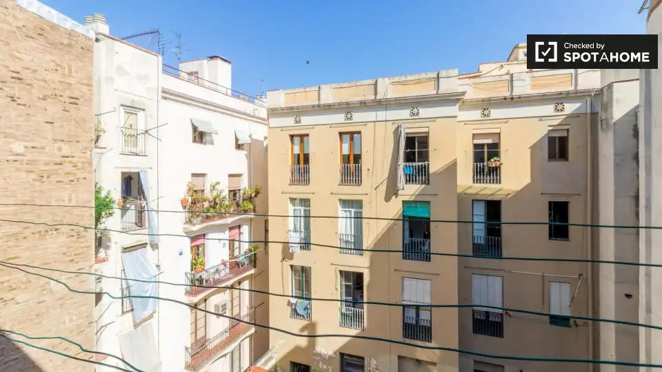 Appartamento con terrazza in affitto a Ciutat Vella, imagen 7