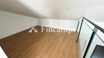 Dormitori de Dúplex en venda en Sabadell amb Parquet, Terrassa i Piscina comunitària