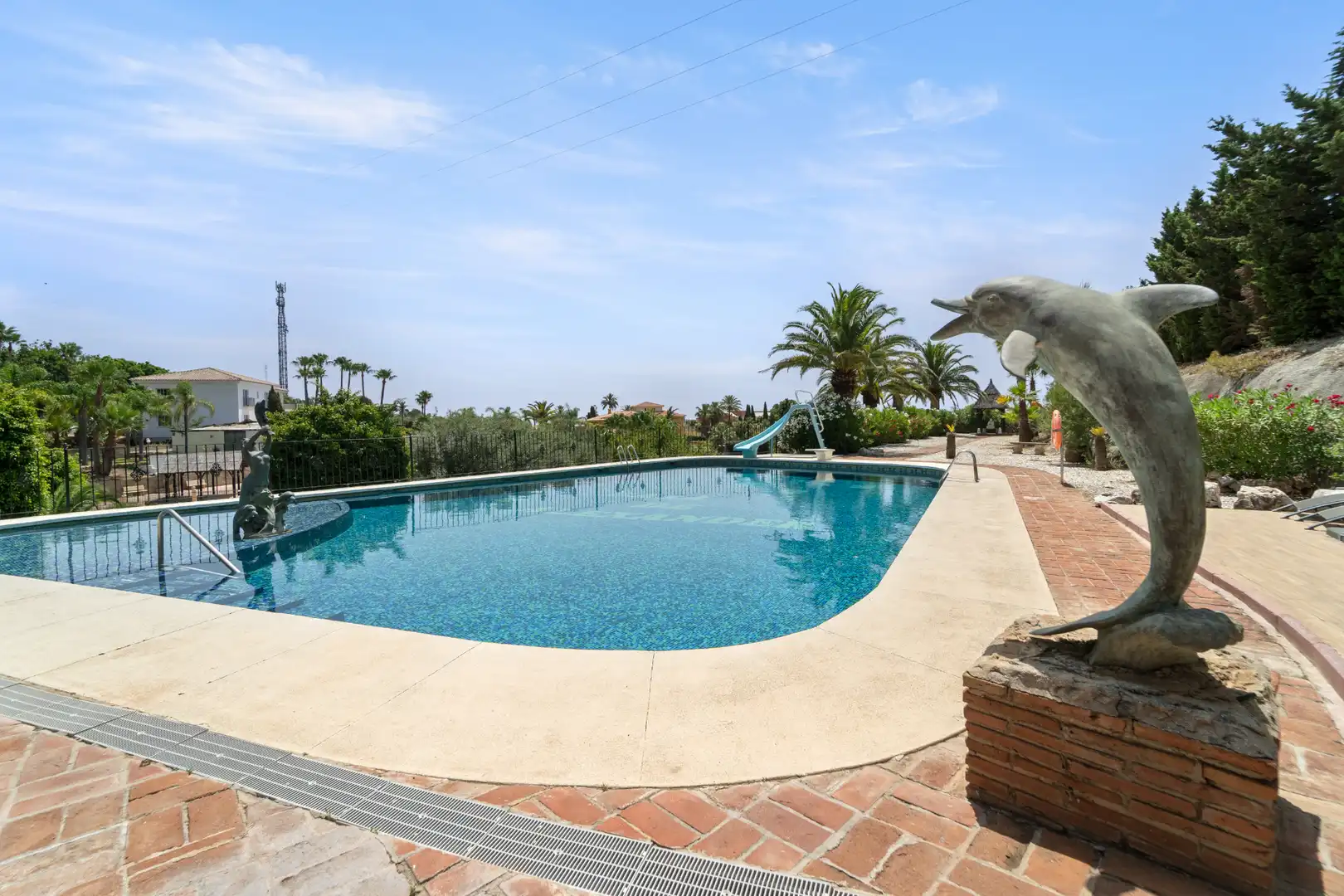 Swimming pool of Houses for sale in Benalmádena  with Air Conditioner, Heating and Private garden