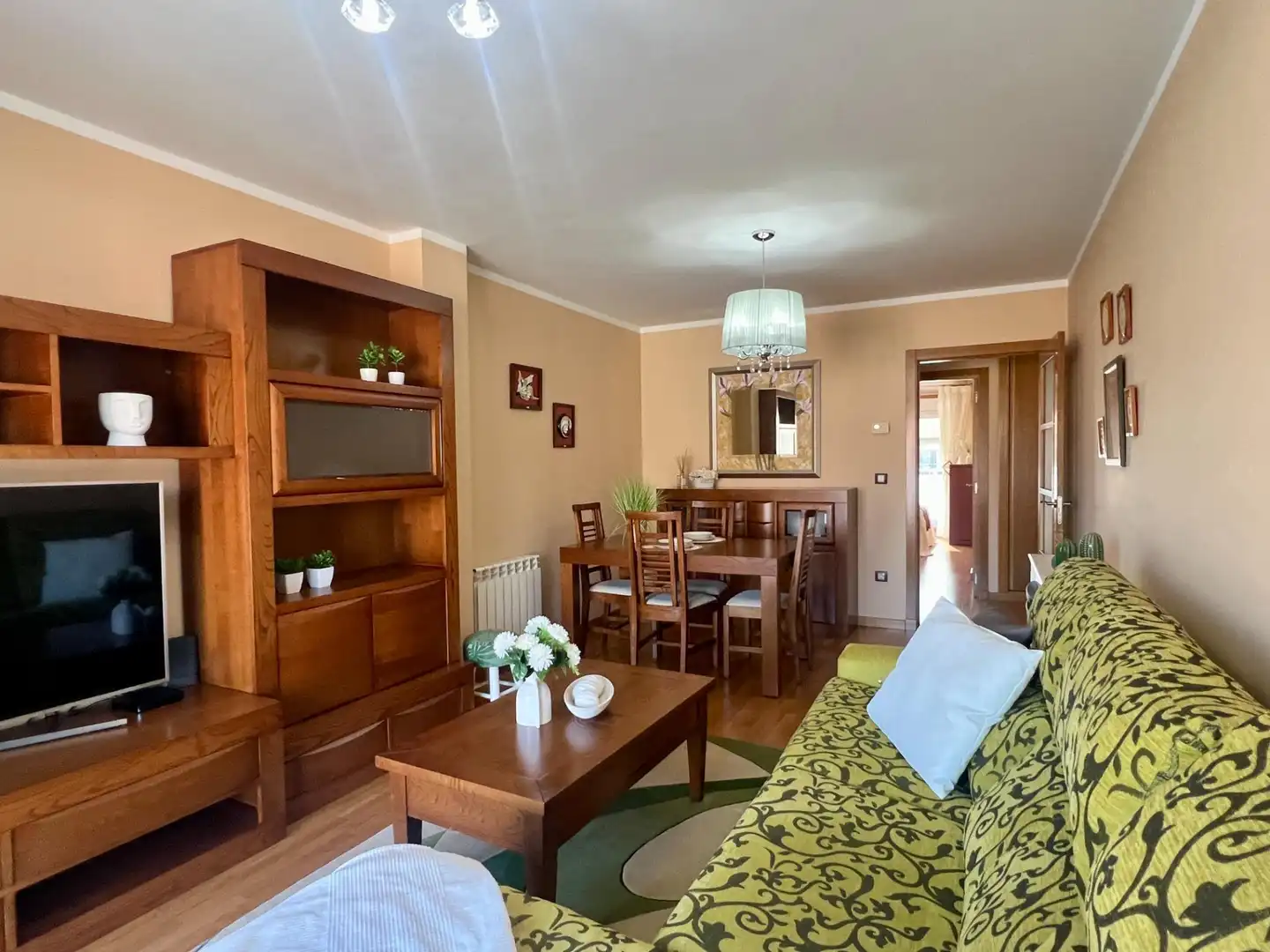 Living room of Flat for sale in Cambre   with Heating, Terrace and Storage room
