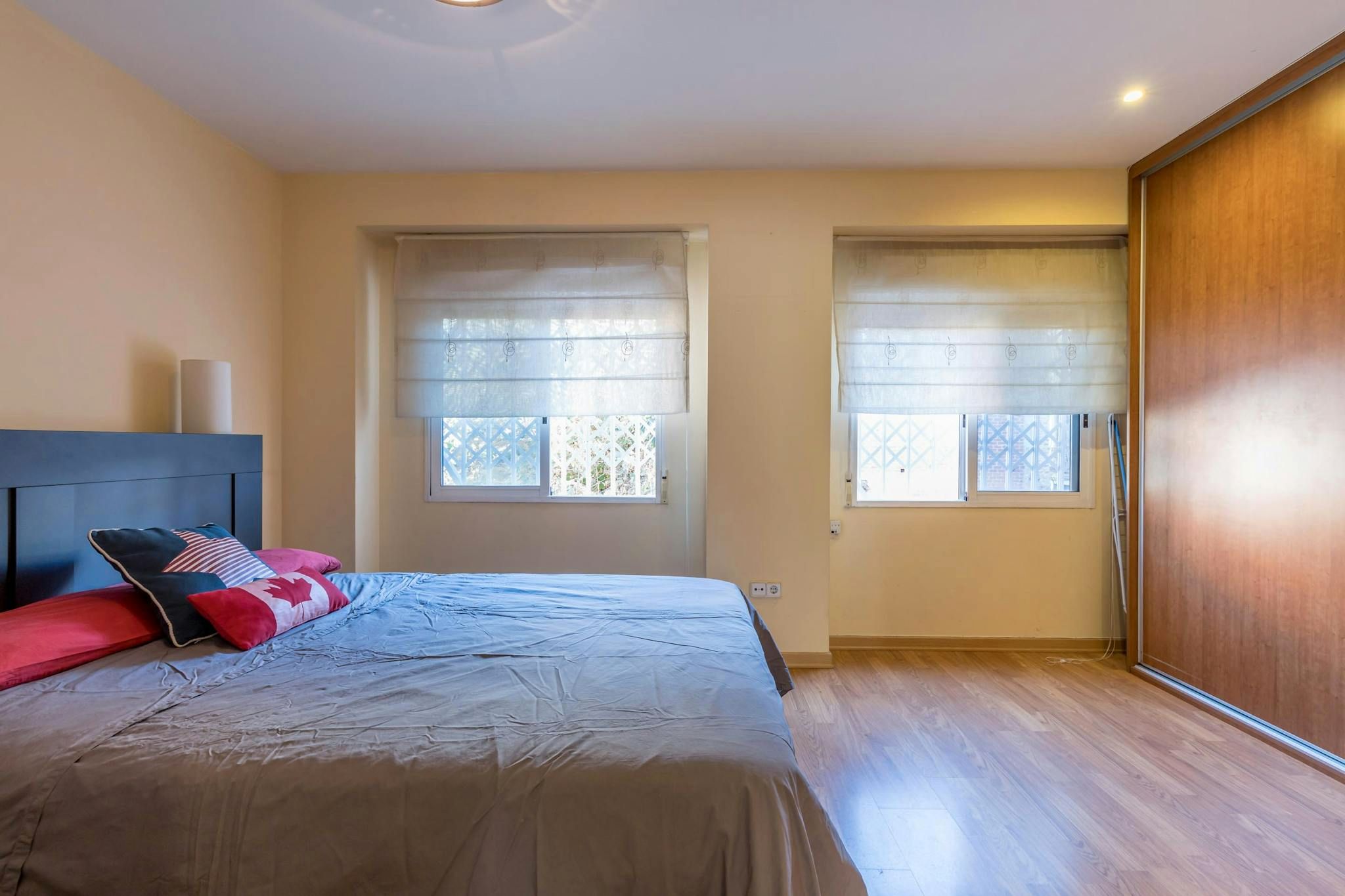 Bedroom of Flat for rent in  Valencia Capital  with Air Conditioner, Heating and Furnished