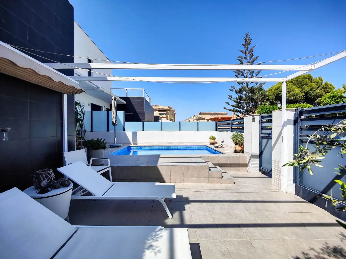 Casa aparellada amb piscina en venda a Formentera del Segura, imagen 13