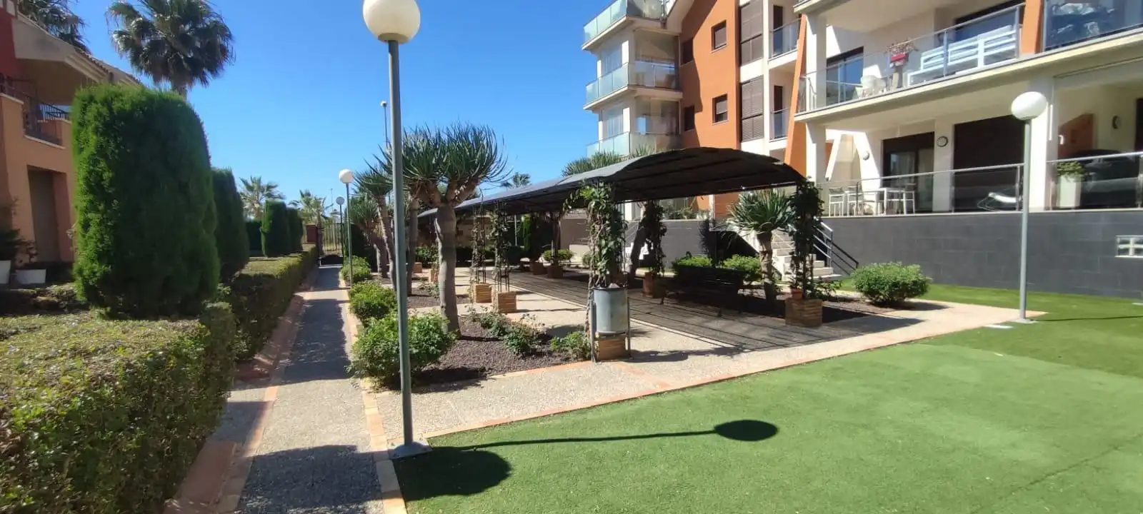 Terrassa de Apartament en venda en Orihuela amb Aire condicionat, Calefacció i Jardí privat