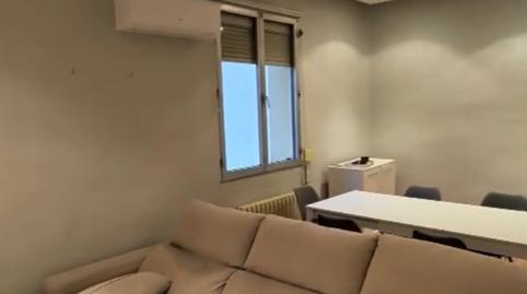 Foto 3 de Piso de alquiler en Calle del Doctor Castelo, 21, Ibiza de Madrid,  Madrid Capital