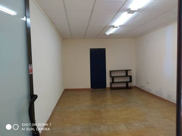 Local comercial en venta en Calle JUAN CE LA CIERVA