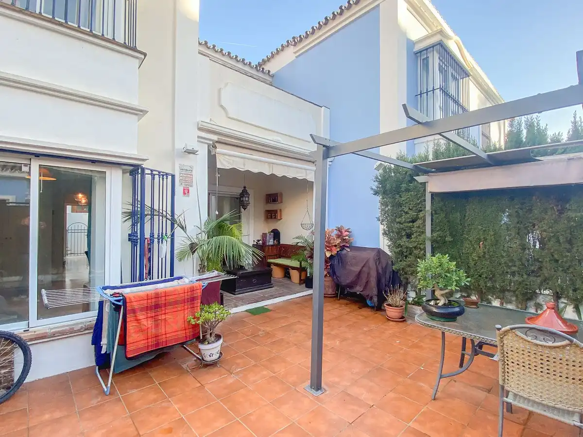 Reihenhaus zum Verkauf in Nueva Andalucía, imagen 13