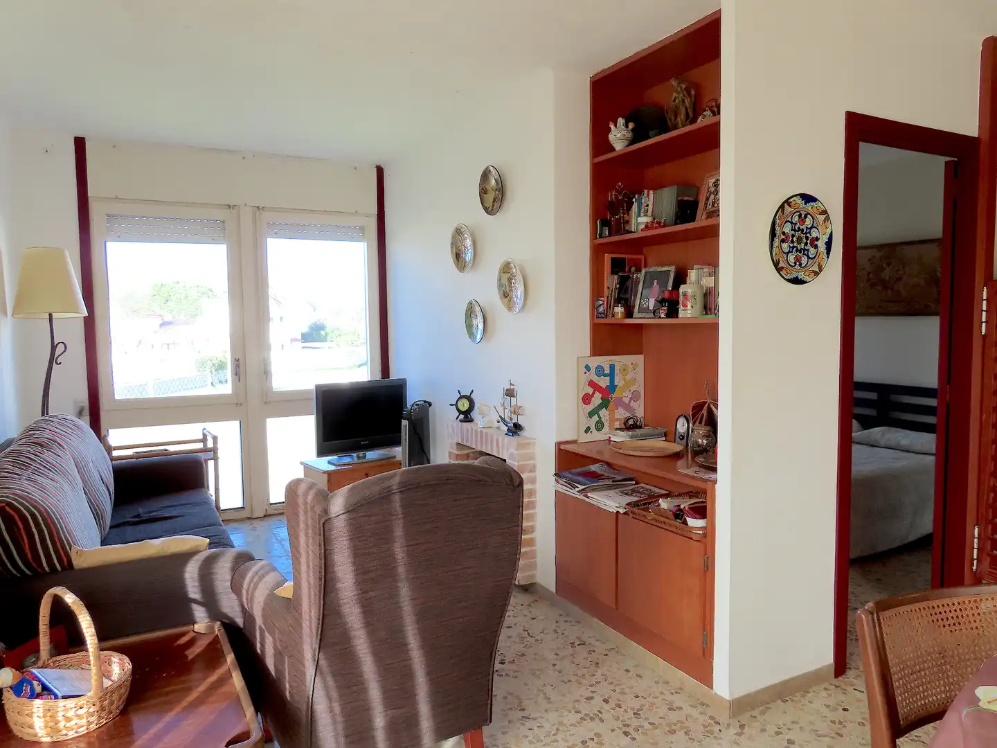 Sala de estar de Piso en venta en Empuriabrava con Jardín privado, Terraza y Amueblado