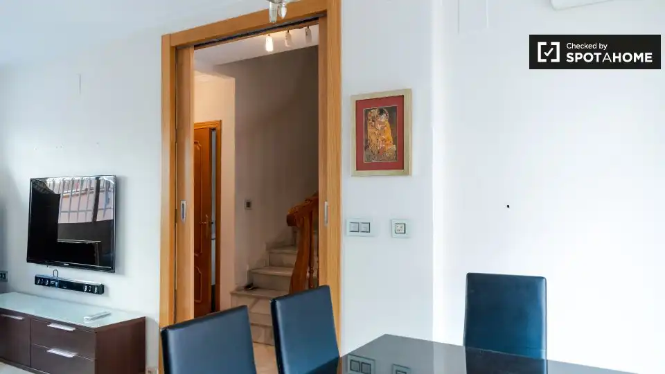 Habitación en Joaquina Eguaras