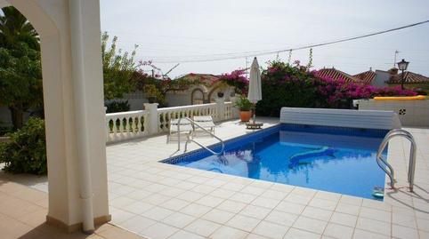 Foto 2 de Casa o chalet en venta en Capistrano, Málaga