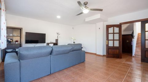 LISTA PARA ENTRAR A VIVIR !!! Amplia vivienda luminosa con 4 dormitorios dobles, 3 baños y parking en Urbanización La Envía Golf, imatge 5