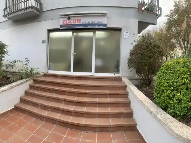 Business premises to rent in Carrer del Mediterrani 27, imagen 3