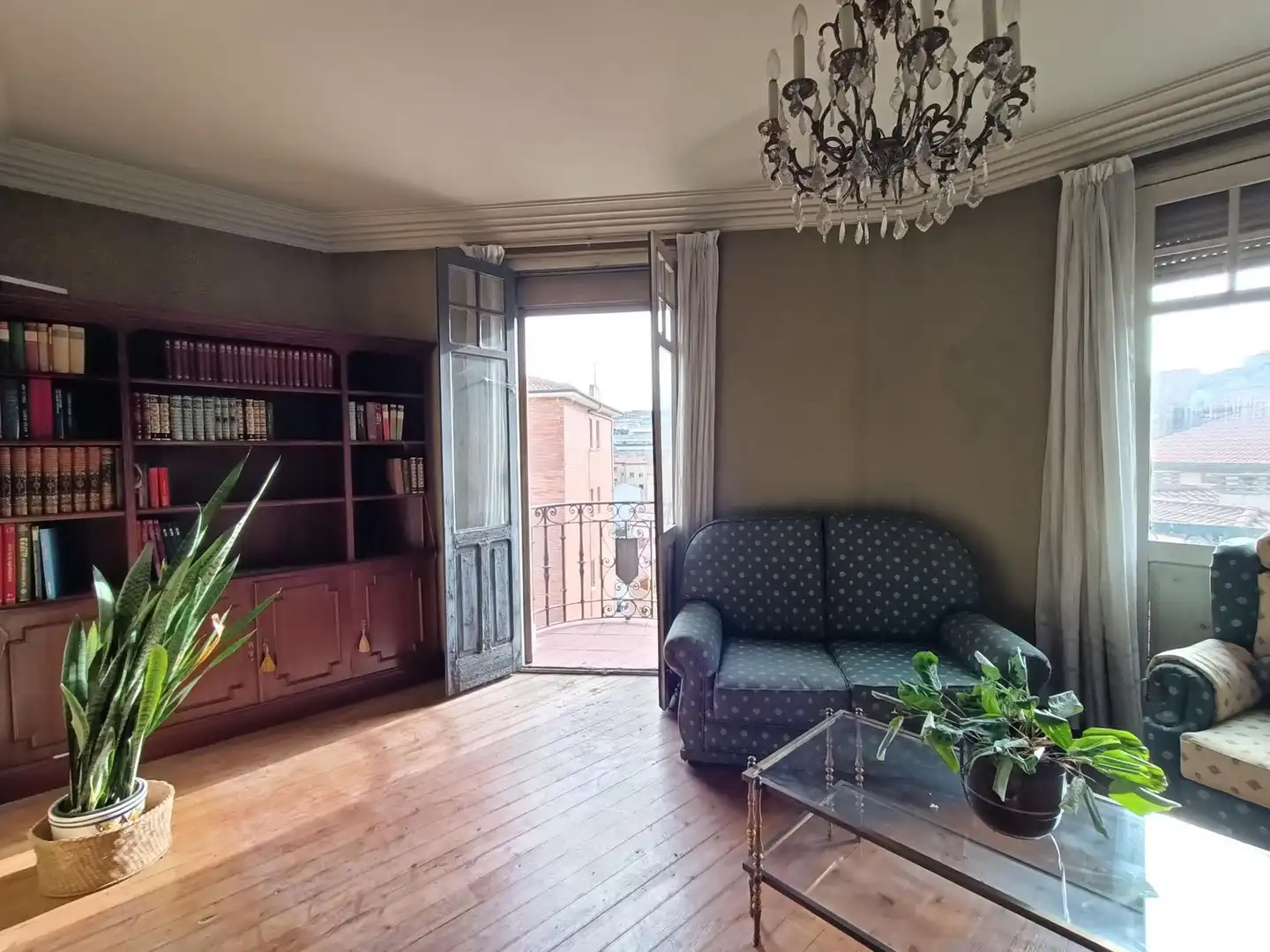 Flat for sale in El Postigo