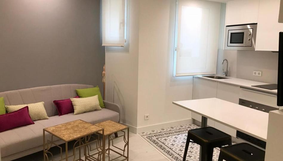 Foto 1 de Apartamento de alquiler en Universidad - Malasaña, Madrid