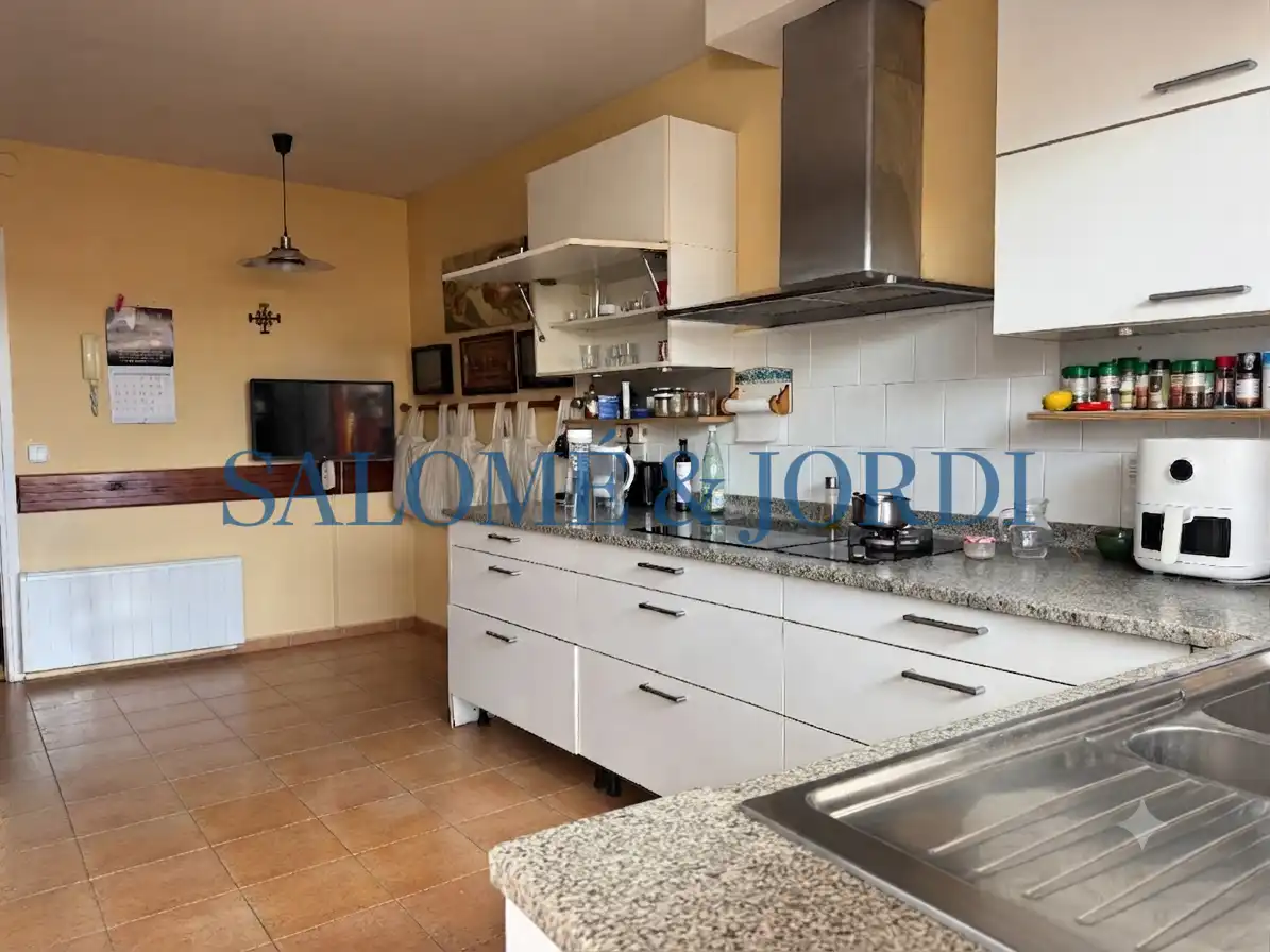 Cocina de Piso en venta en Vilassar de Mar con Aire acondicionado, Terraza y Amueblado